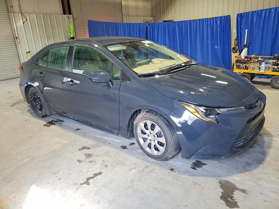 2025 TOYOTA COROLLA LE 4