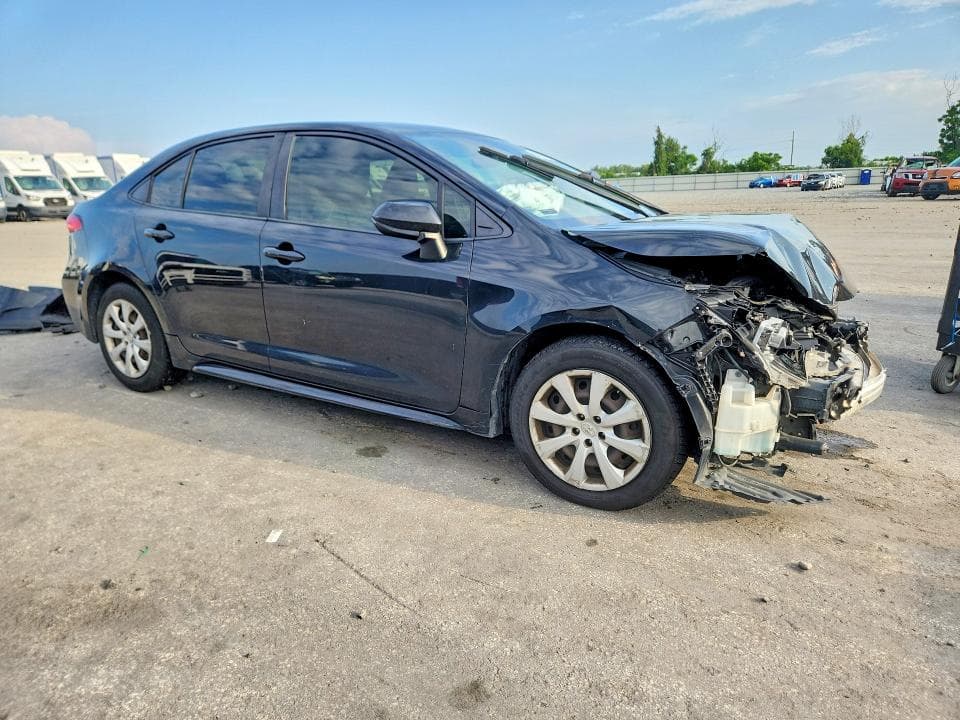 2020 TOYOTA COROLLA LE 4