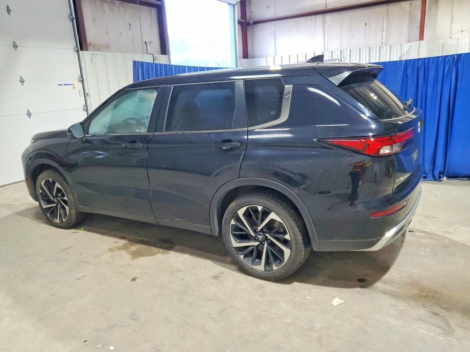 2024 MITSUBISHI OUTLANDER SE 2