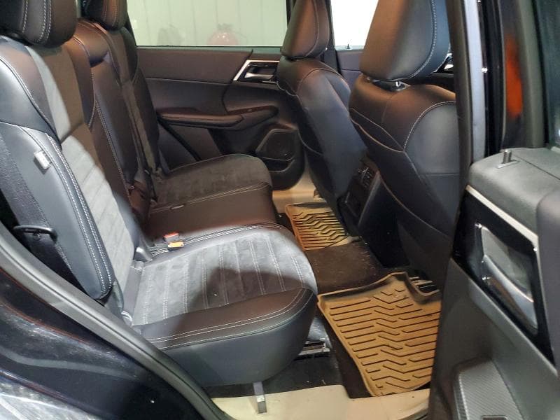 2024 MITSUBISHI OUTLANDER SE 11