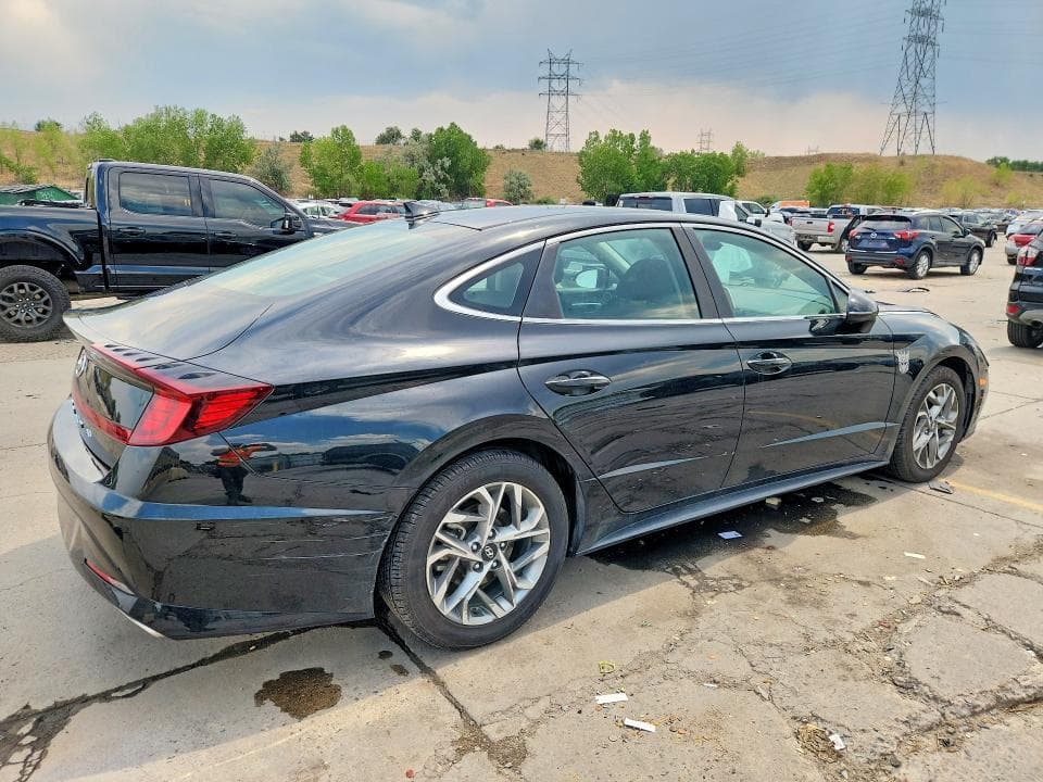 2020 HYUNDAI SONATA SEL 3