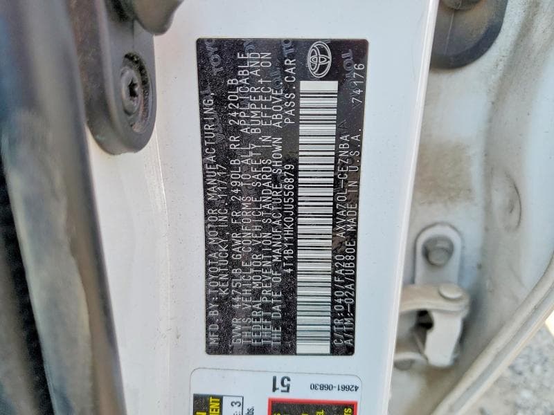 2018 TOYOTA CAMRY LE 13