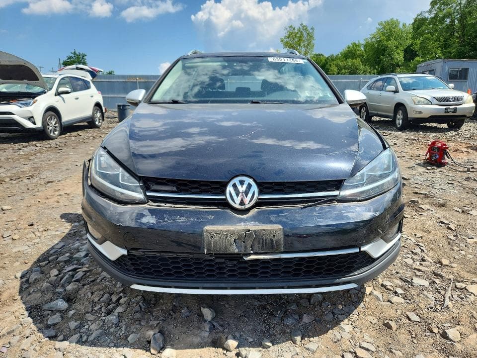 2018 VOLKSWAGEN GOLF ALLTRACK S 5