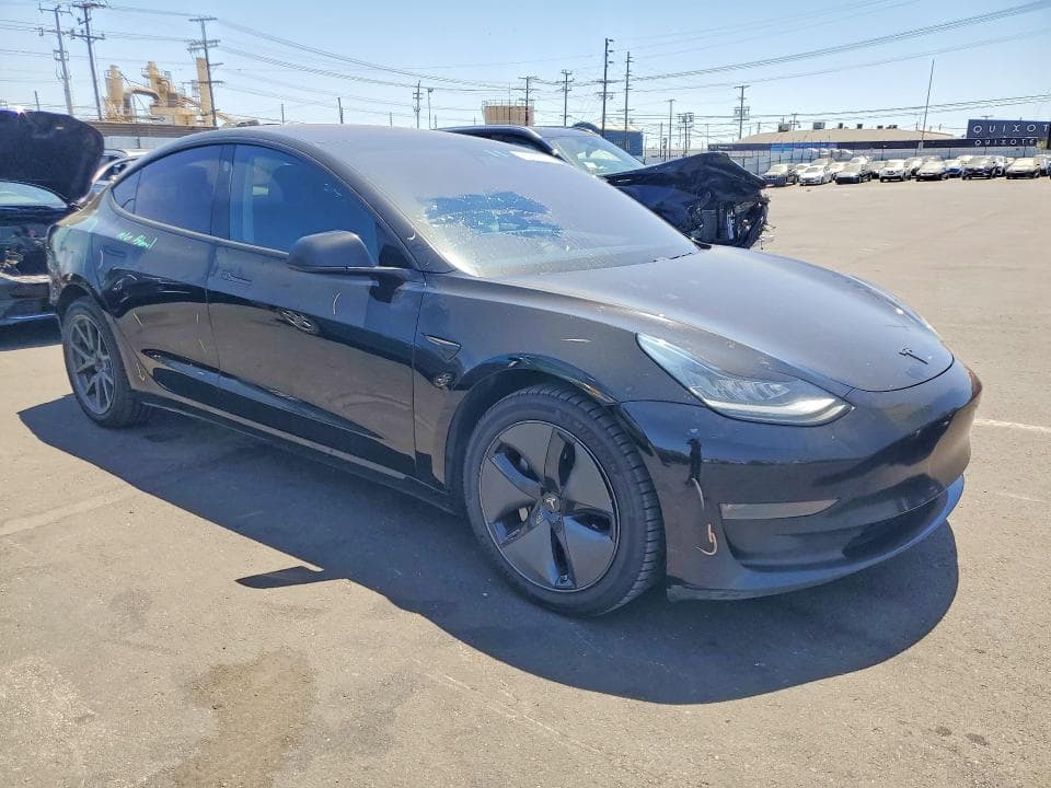 2018 TESLA MODEL 3 4