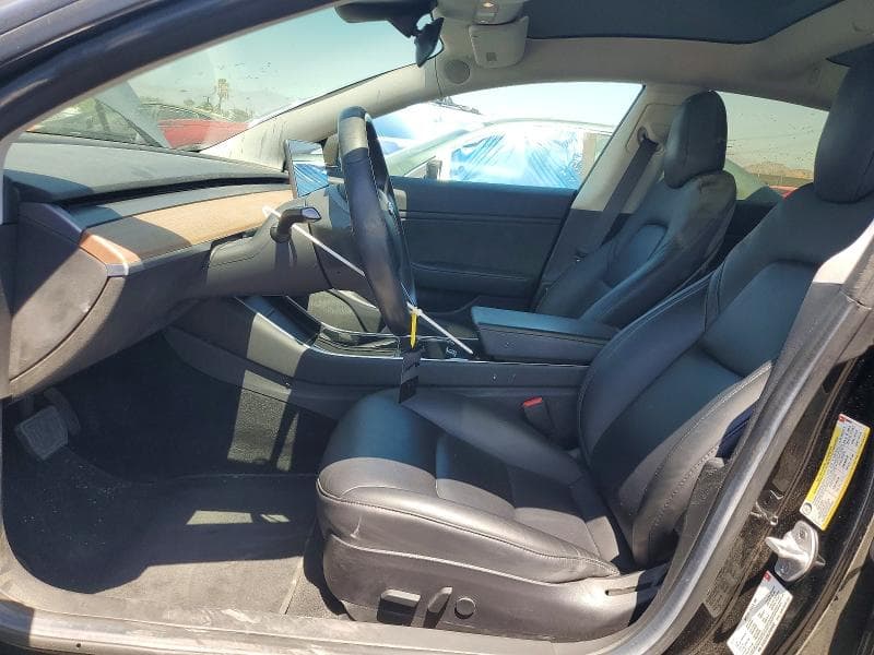 2018 TESLA MODEL 3 7
