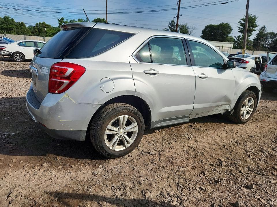 2017 CHEVROLET EQUINOX LS 3