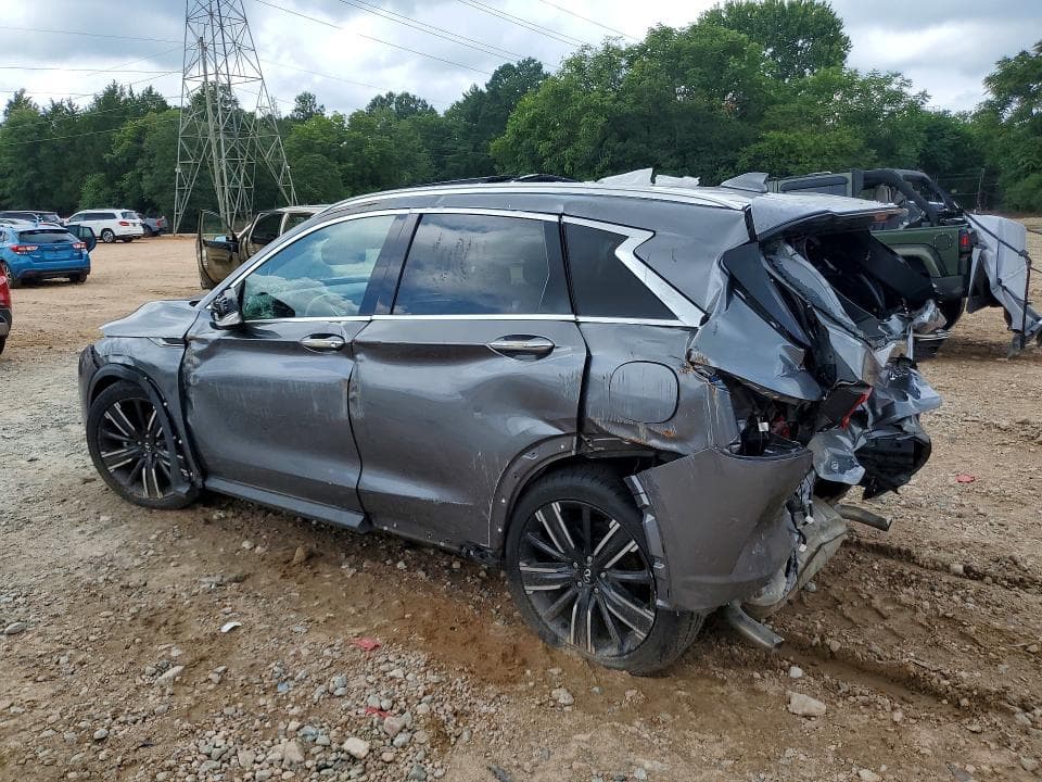 2021 INFINITI QX50 LUXE 2