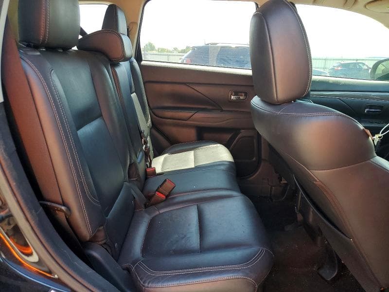 2019 MITSUBISHI OUTLANDER SE 11