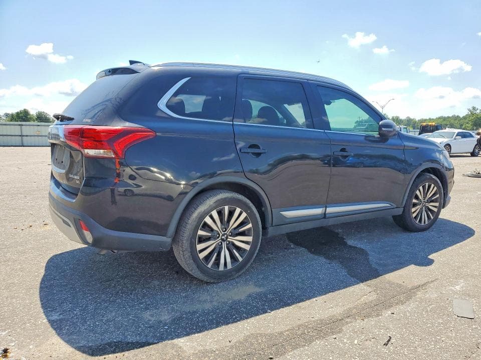 2019 MITSUBISHI OUTLANDER SE 3