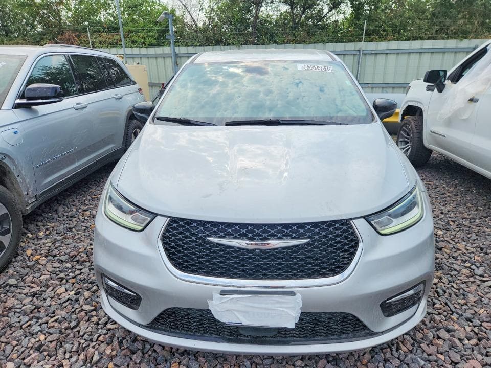 2024 CHRYSLER PACIFICA TOURING L 5