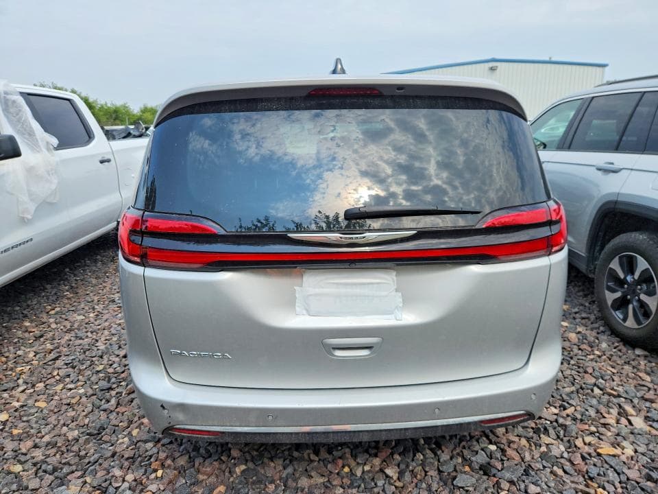 2024 CHRYSLER PACIFICA TOURING L 6