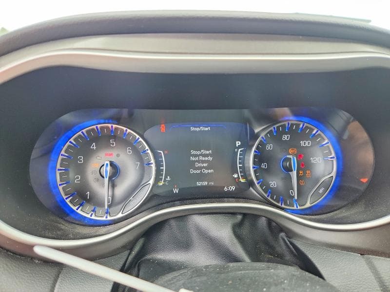 2024 CHRYSLER PACIFICA TOURING L 9