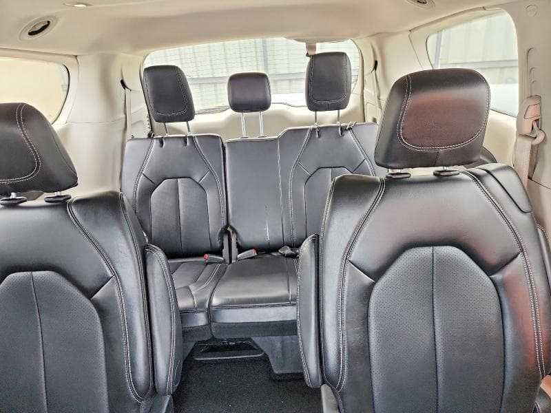 2024 CHRYSLER PACIFICA TOURING L 10