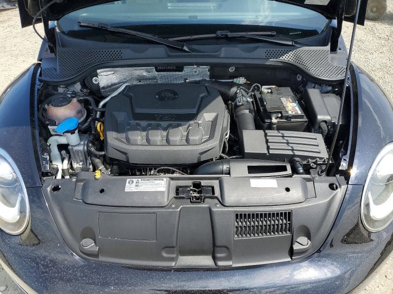 2018 VOLKSWAGEN BEETLE S 11