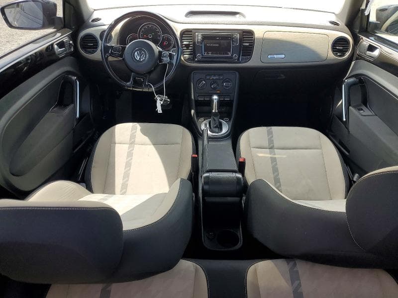 2018 VOLKSWAGEN BEETLE S 8