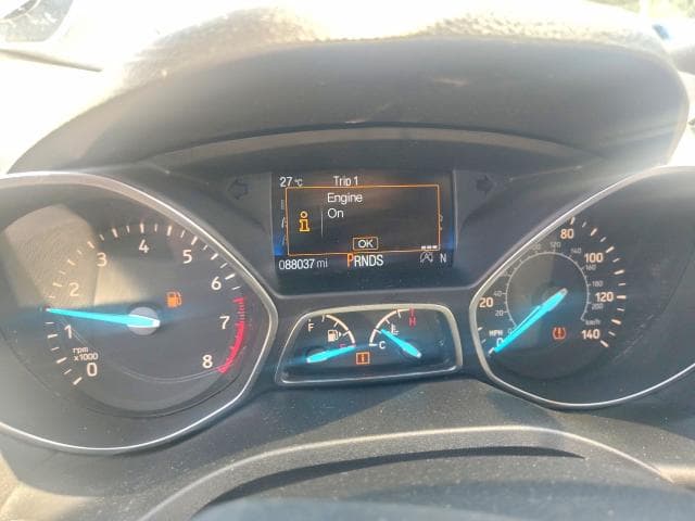 2017 FORD ESCAPE SE 8