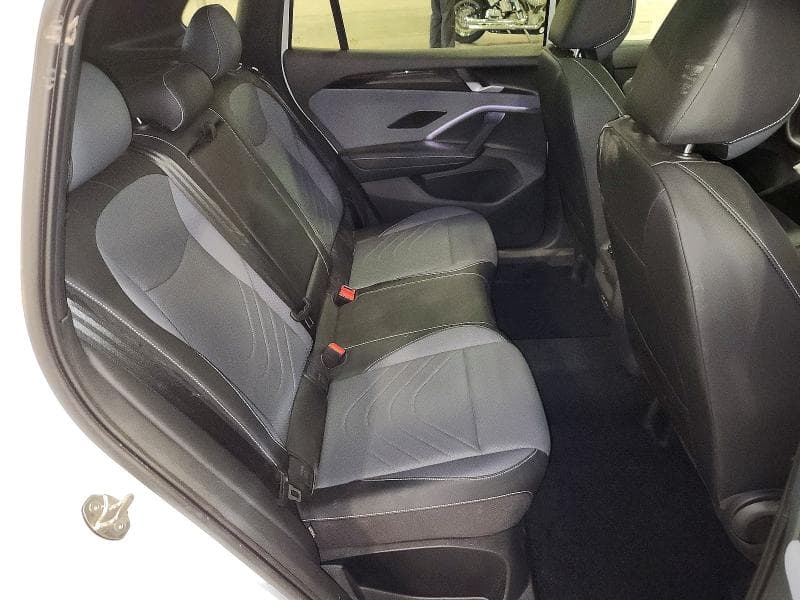 2025 VOLKSWAGEN TIGUAN SE R-LINE BLACK 11