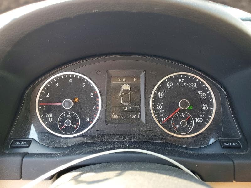 2017 VOLKSWAGEN TIGUAN S 9