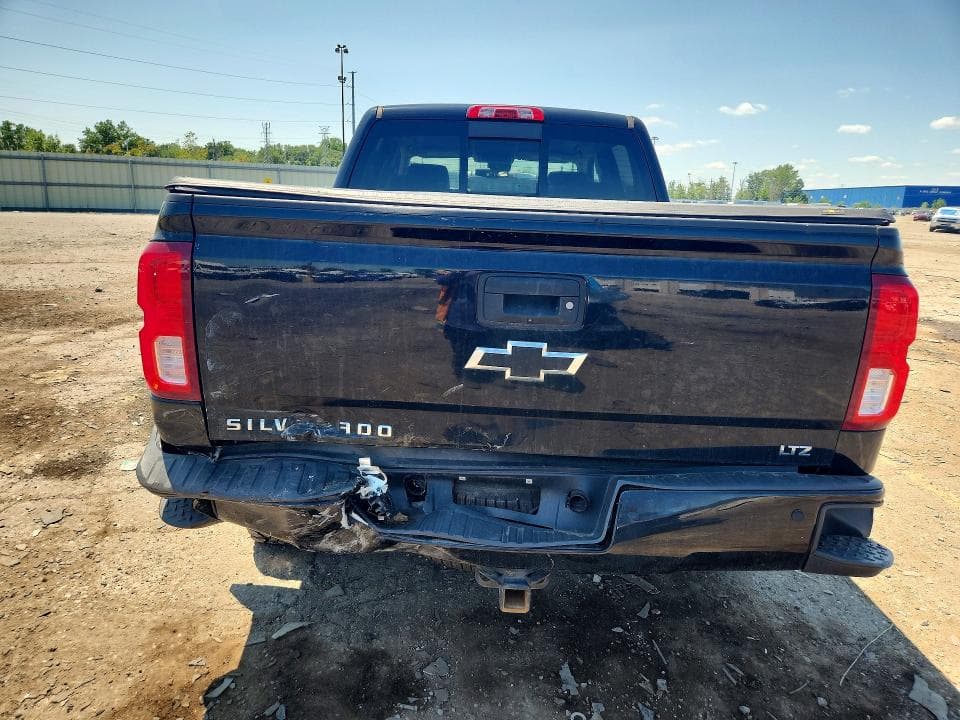 2017 CHEVROLET SILVERADO K1500 LTZ 6
