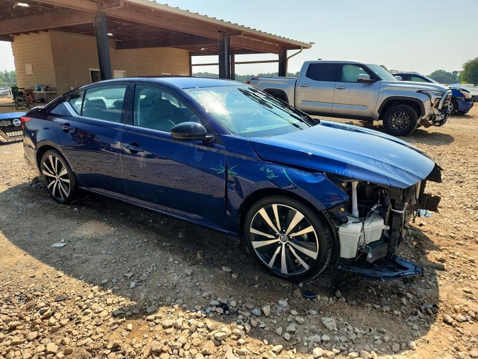 2019 NISSAN ALTIMA SR 4