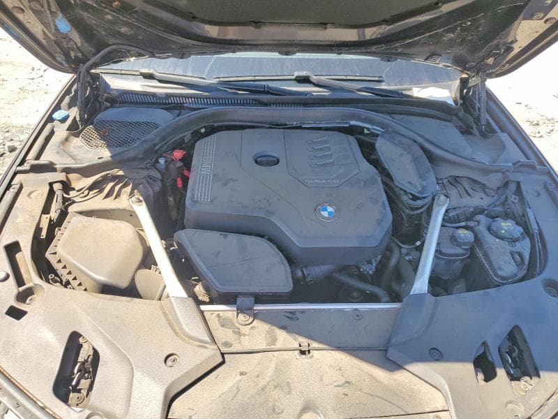 2020 BMW 530 XI 11