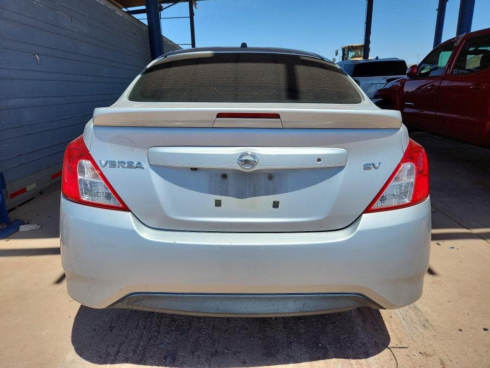 2019 NISSAN VERSA SV 6