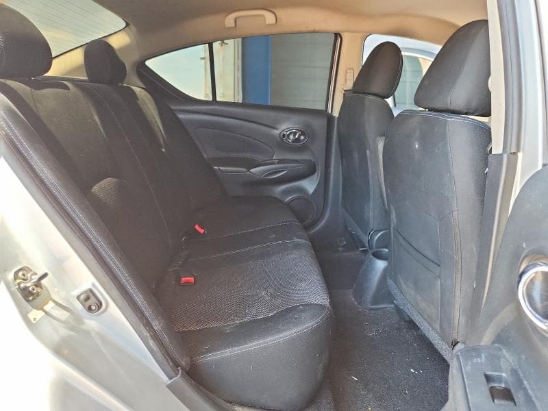 2019 NISSAN VERSA SV 10
