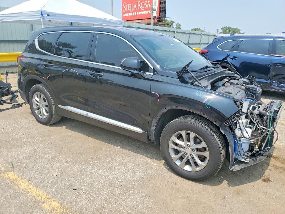 2020 HYUNDAI SANTA FE SEL 4