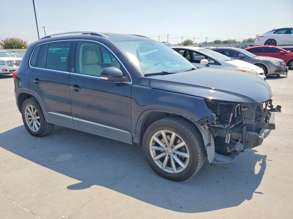 2017 VOLKSWAGEN TIGUAN WOLFSBURG 4
