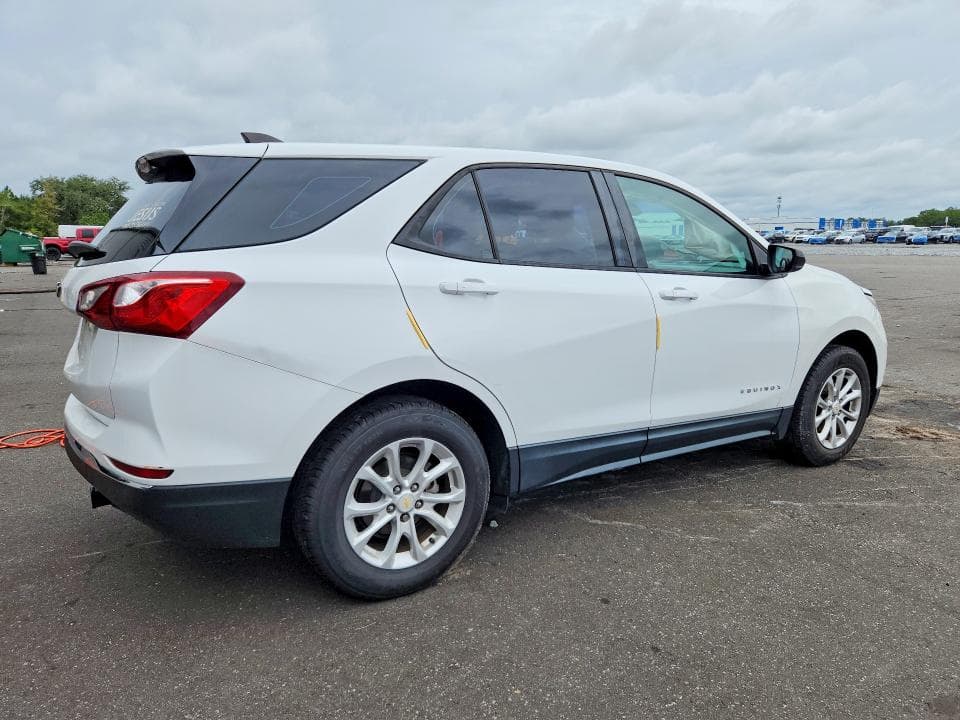 2018 CHEVROLET EQUINOX LS 3