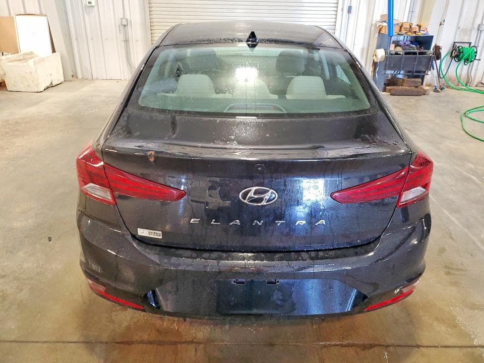 2020 HYUNDAI ELANTRA SEL 6