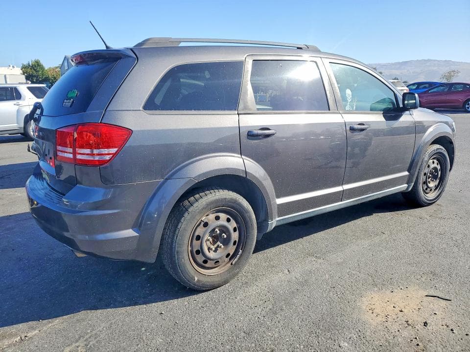 2017 DODGE JOURNEY SE 3