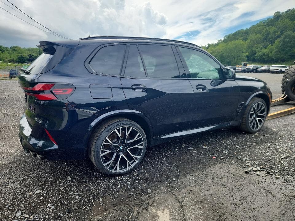 2026 BMW X5 M COMPETITION 3
