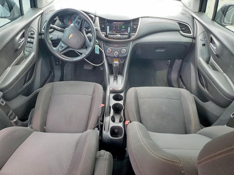 2020 CHEVROLET TRAX LS 8