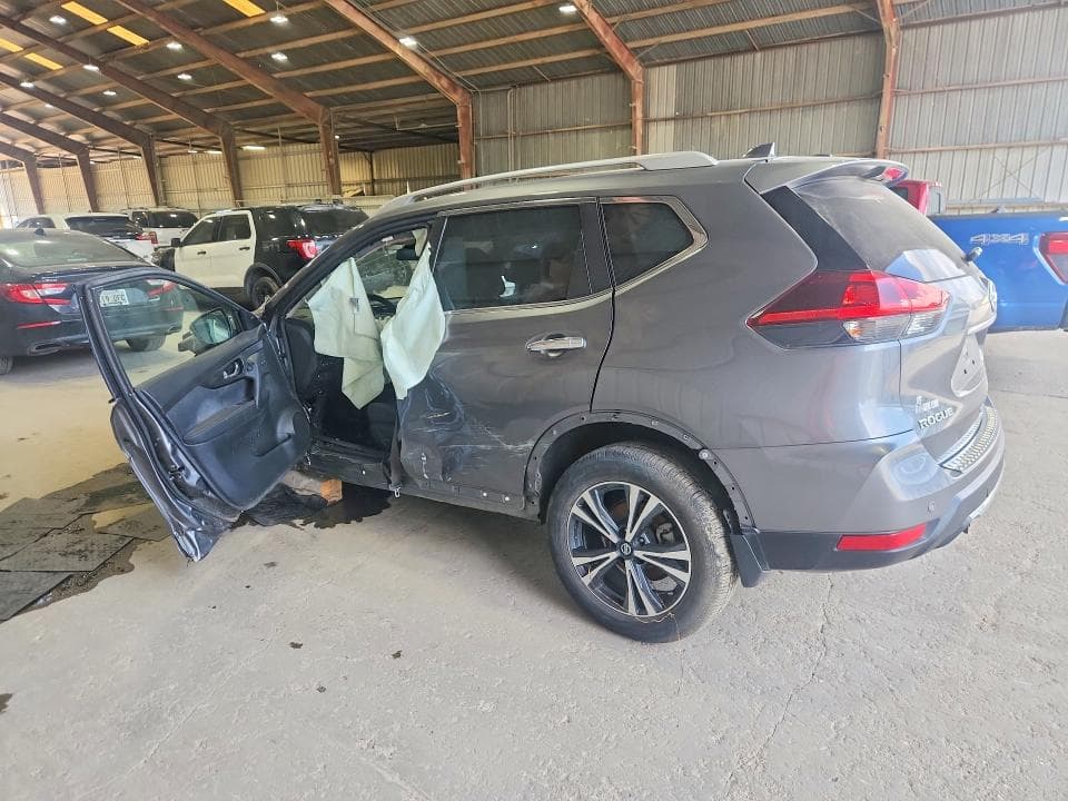 2020 NISSAN ROGUE SV 2
