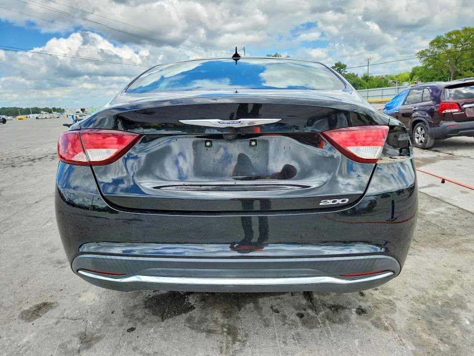 2017 CHRYSLER 200 LIMITED 6