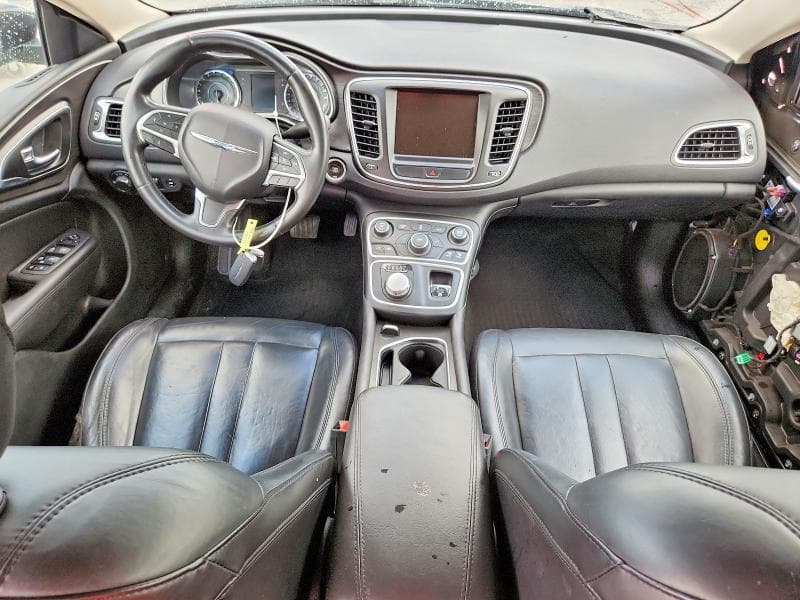 2017 CHRYSLER 200 LIMITED 8