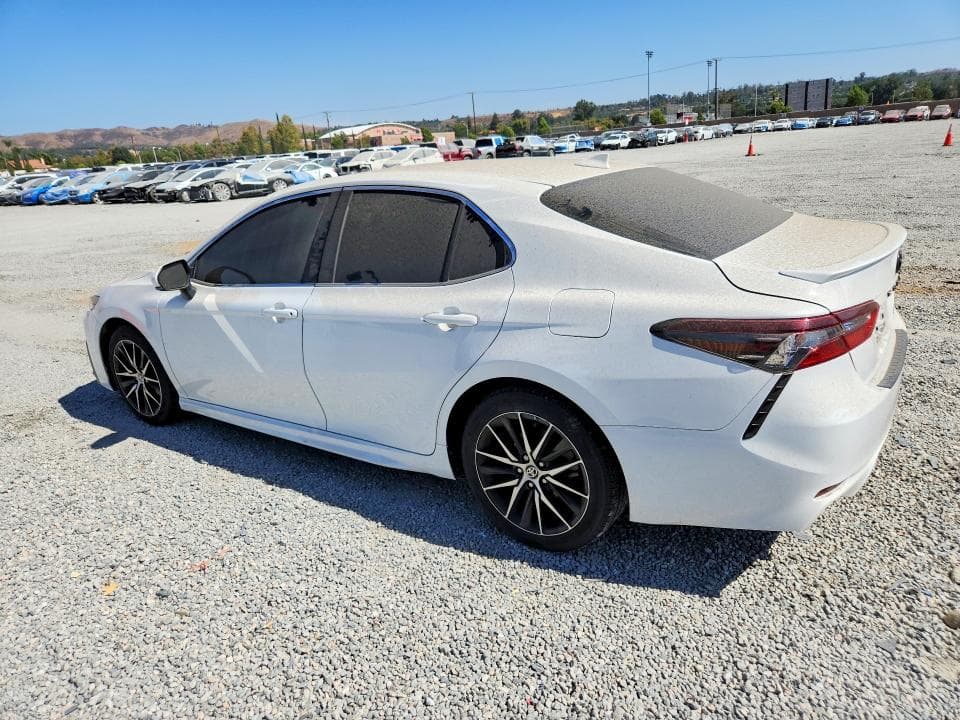 2023 TOYOTA CAMRY SE 2