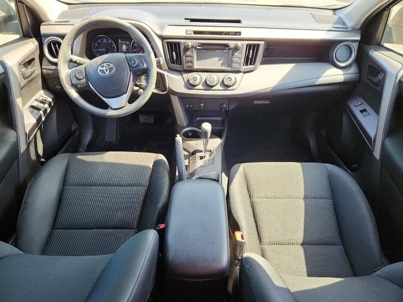 2018 TOYOTA RAV4 LE 8