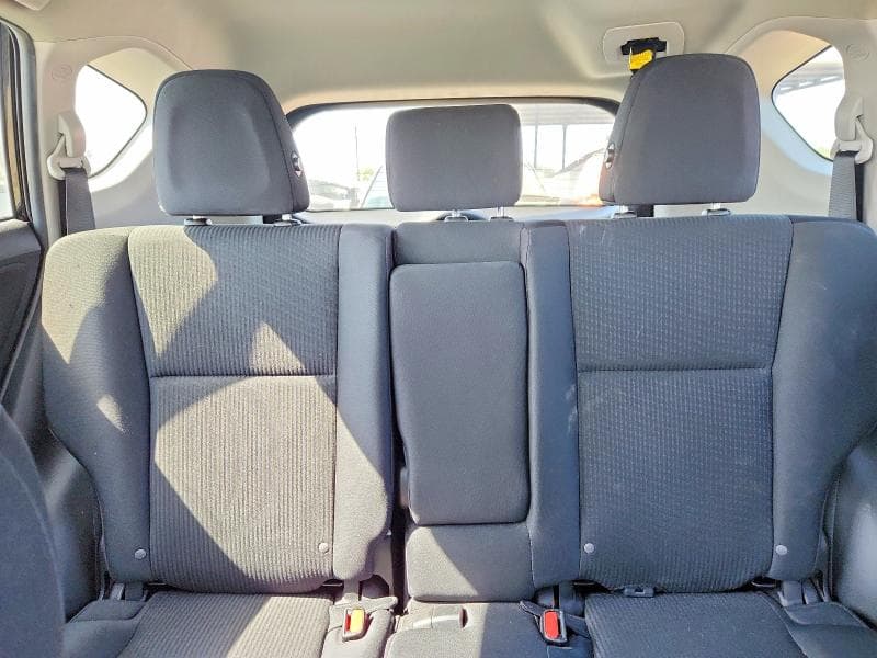 2018 TOYOTA RAV4 LE 10