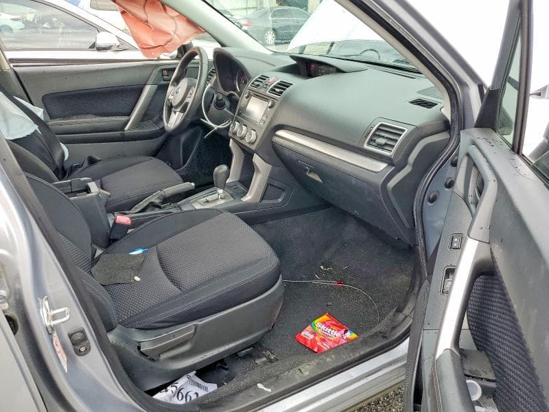 2017 SUBARU FORESTER 2.5I 8