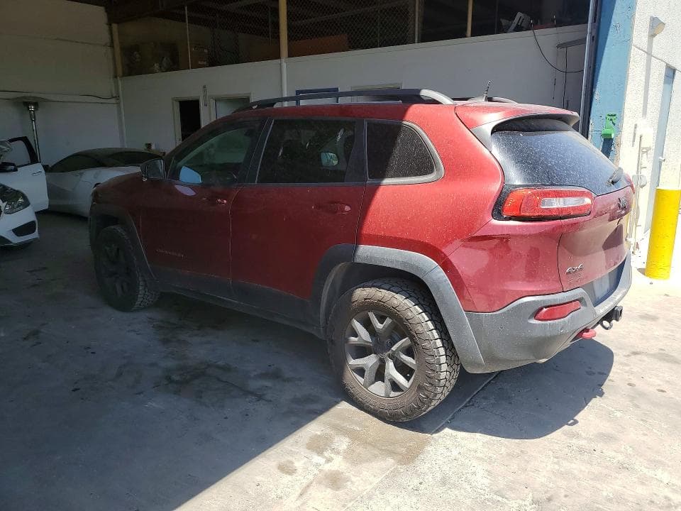 2017 JEEP CHEROKEE TRAILHAWK 2