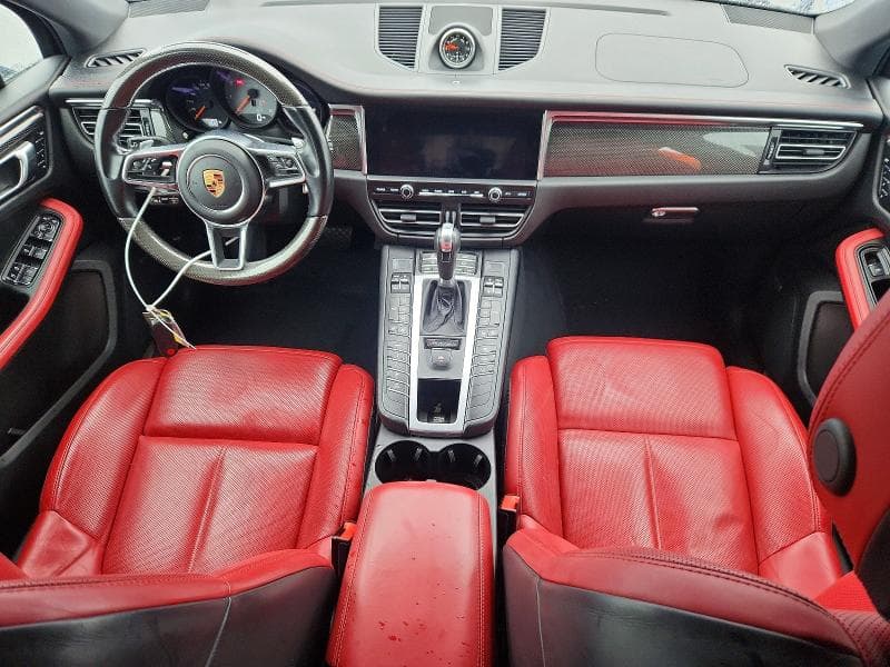 2020 PORSCHE MACAN S 8