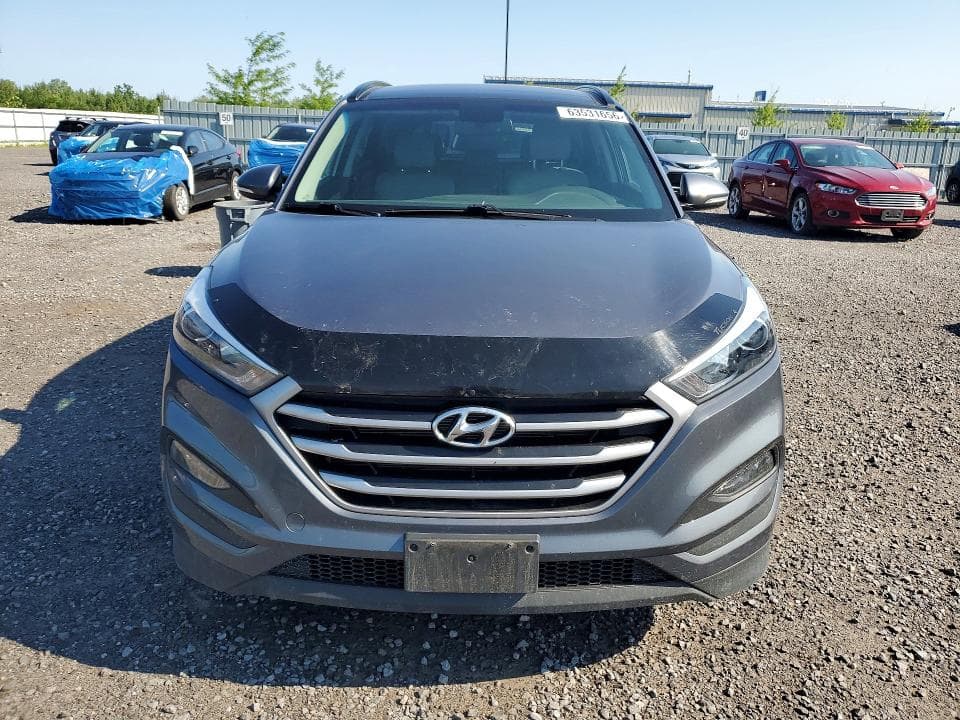 2017 HYUNDAI TUCSON SE 5