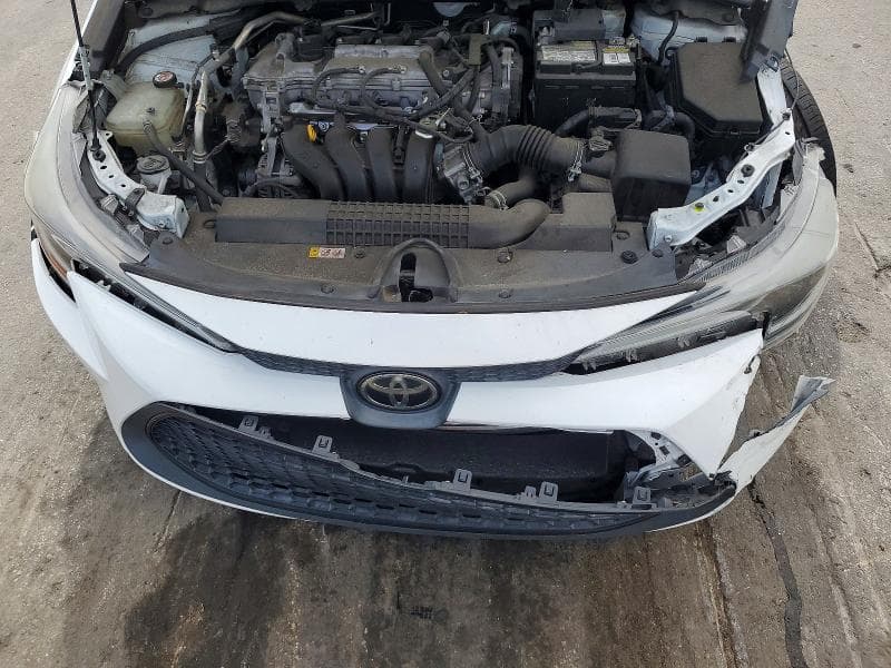 2021 TOYOTA COROLLA LE 11