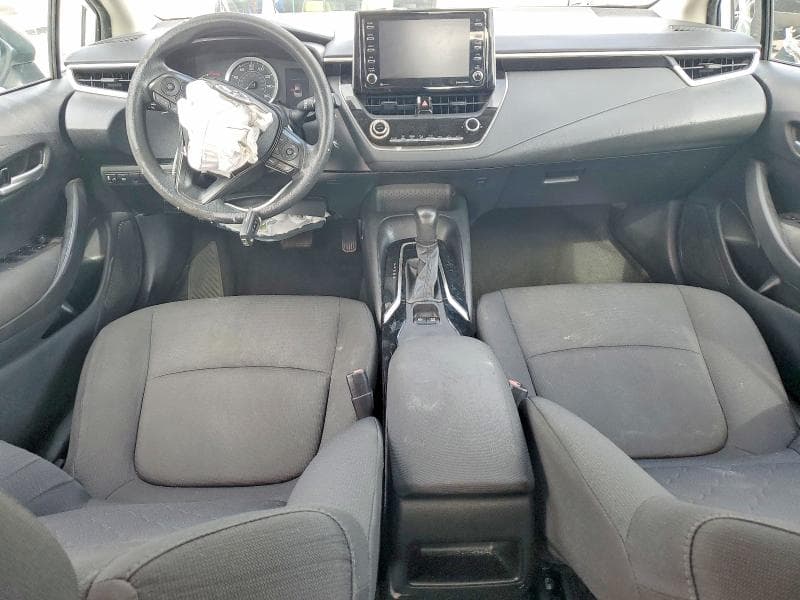 2021 TOYOTA COROLLA LE 8