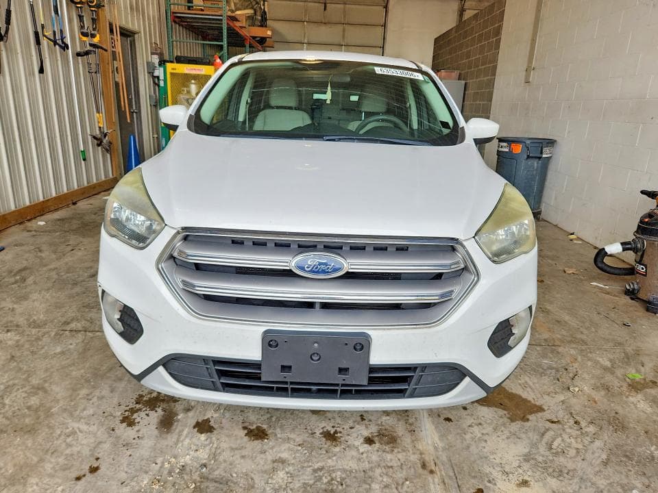 2017 FORD ESCAPE SE 5
