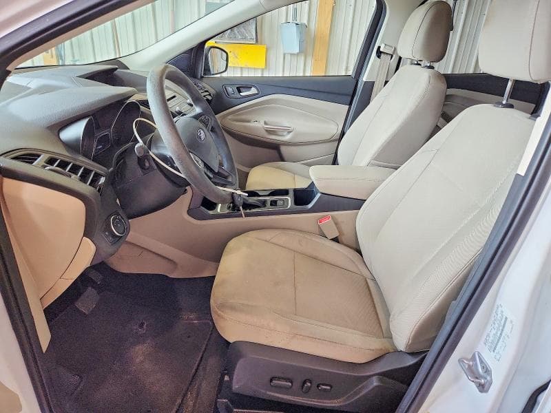 2017 FORD ESCAPE SE 7