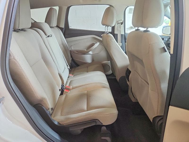 2017 FORD ESCAPE SE 10