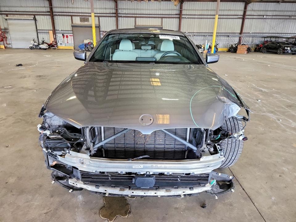 2020 BMW 530 I 5